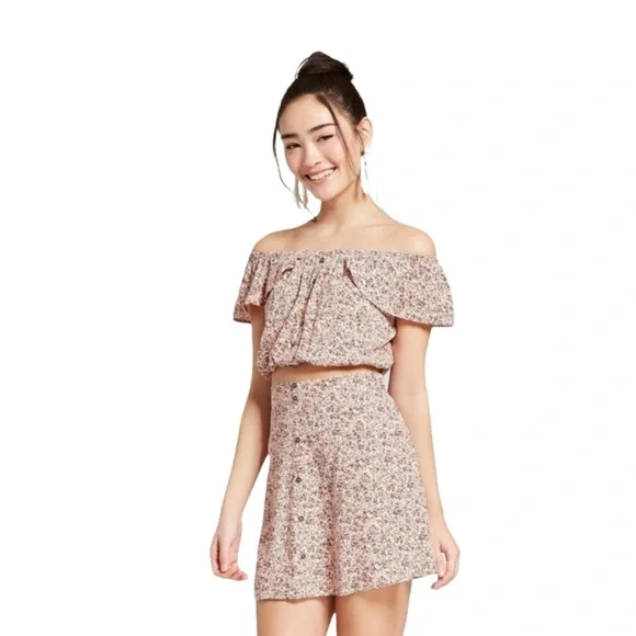 XHILARATION Floral Crop Top Mini Skirt 2pc Set Medium - Picture 1 of 16